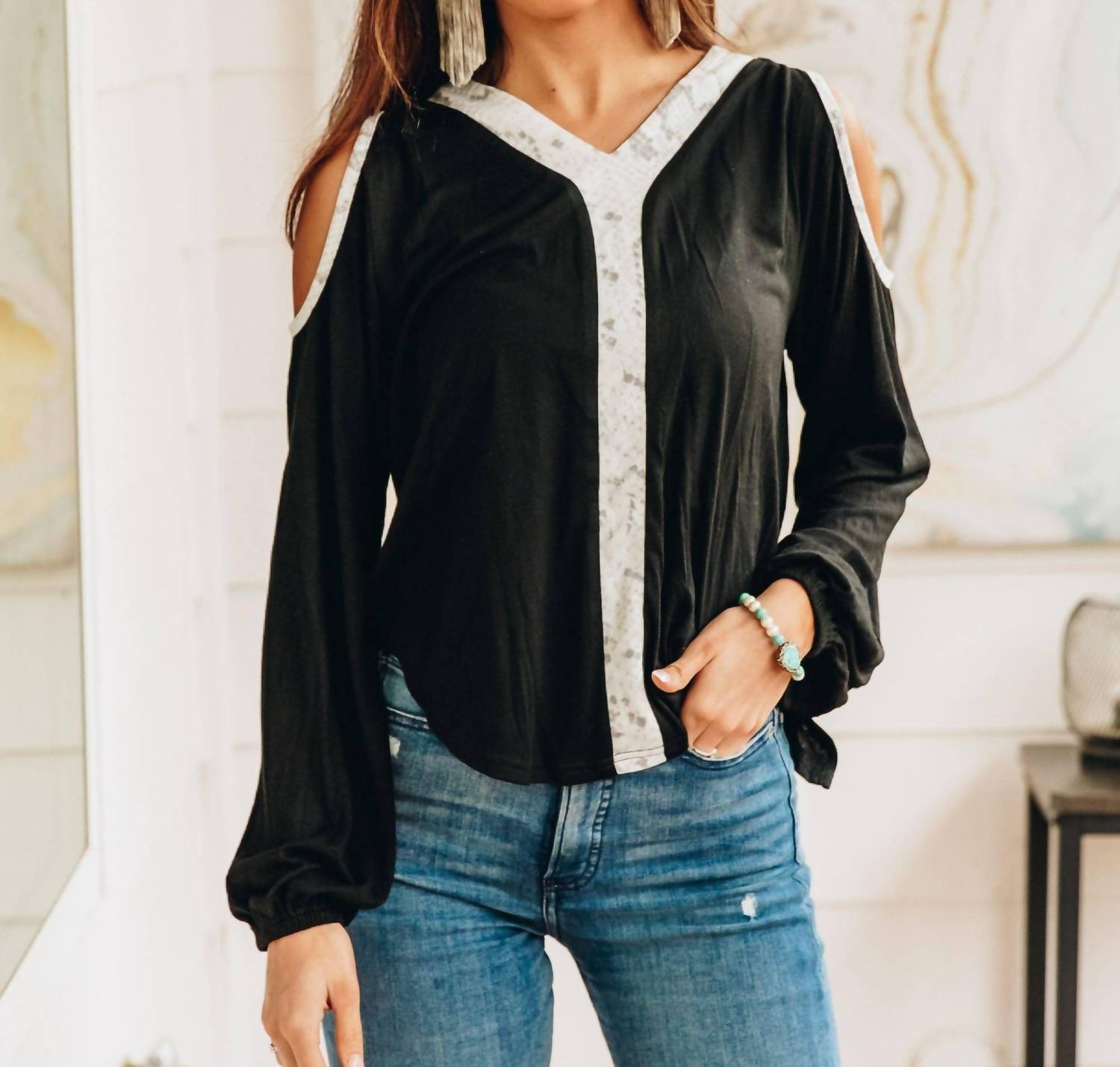 Southern Grace - Simply Fierce Cold Shoulder