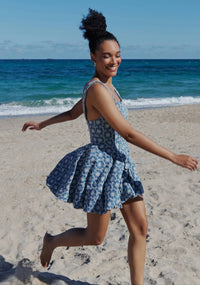 Arianne Elmy - La Bubble Dress