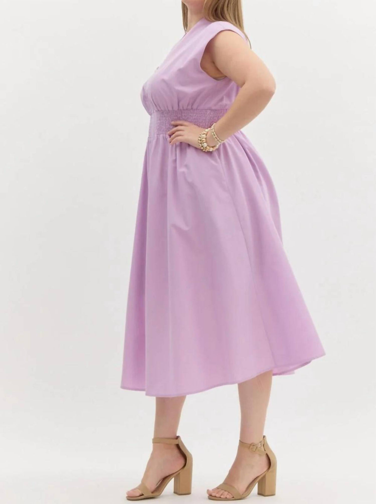 Entro - Solid V-neck Sleeveless Midi Dress