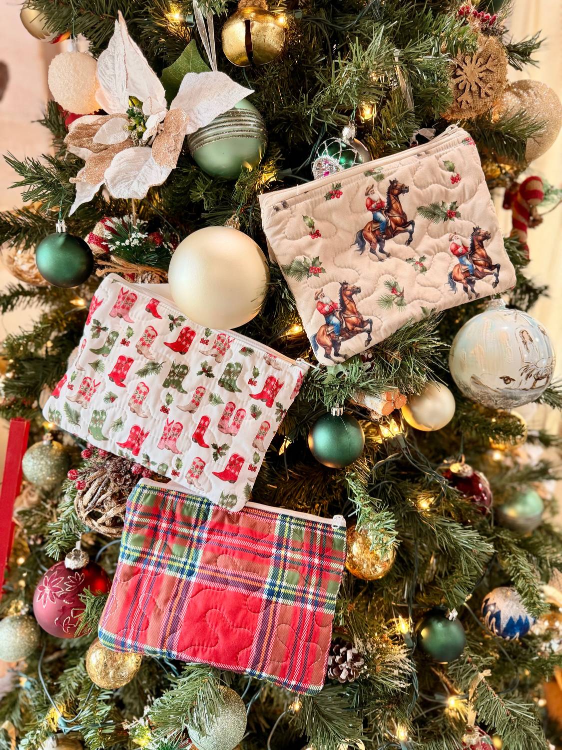 Ida Mae Home - Cowboy Christmas Quilted Bag