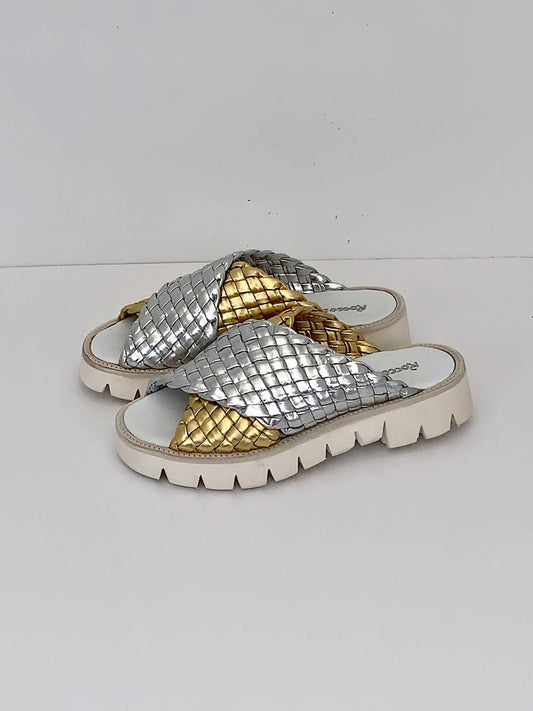 WOMEN'S METALLIC WOVEN CROSS STRAP SANDAL