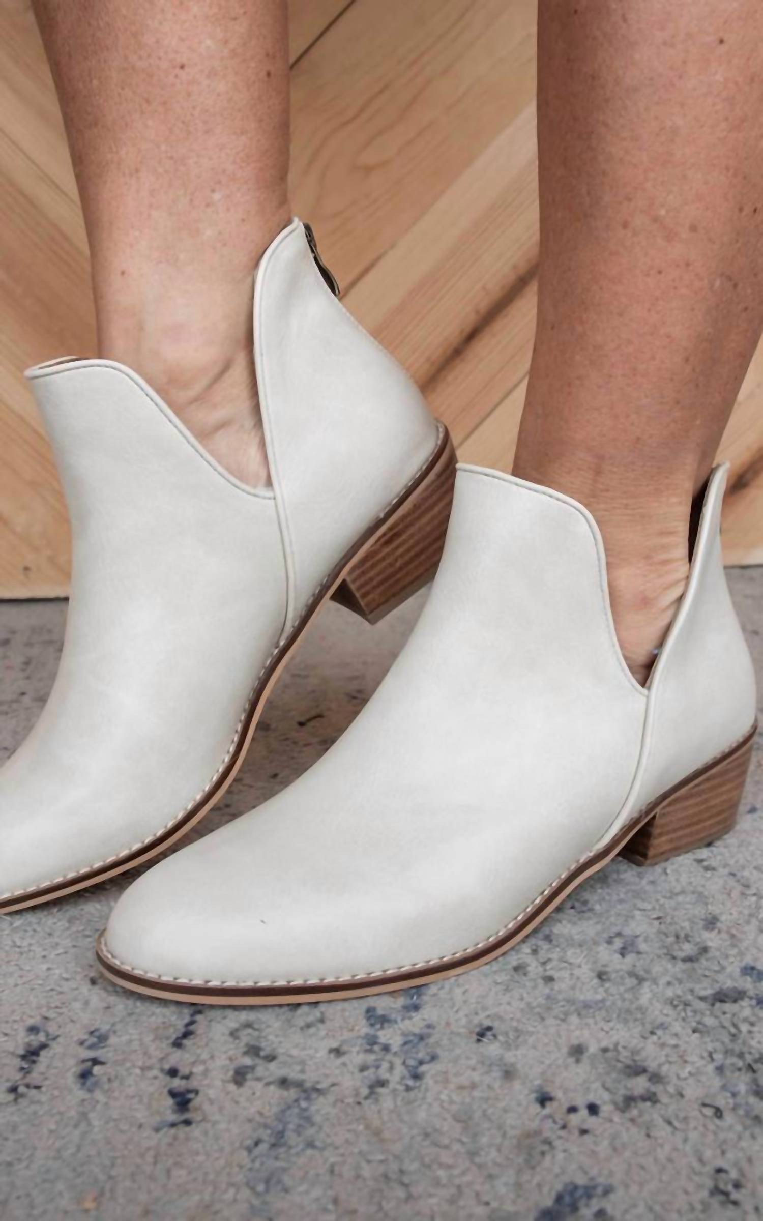 Corkys Footwear - Women's Vanish Bootie