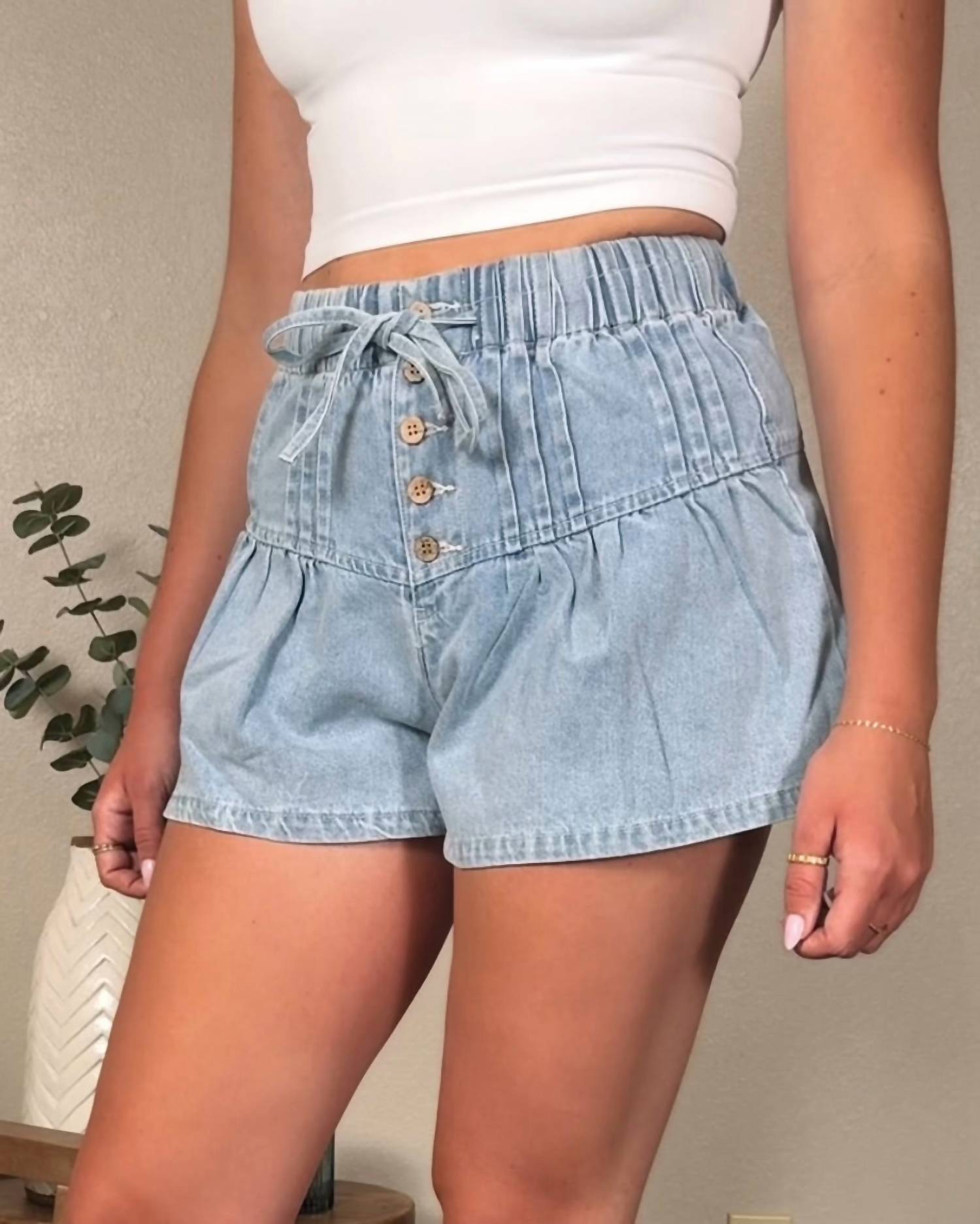 So Me Flare Denim Shorts in blue - women's shorts - detail view
