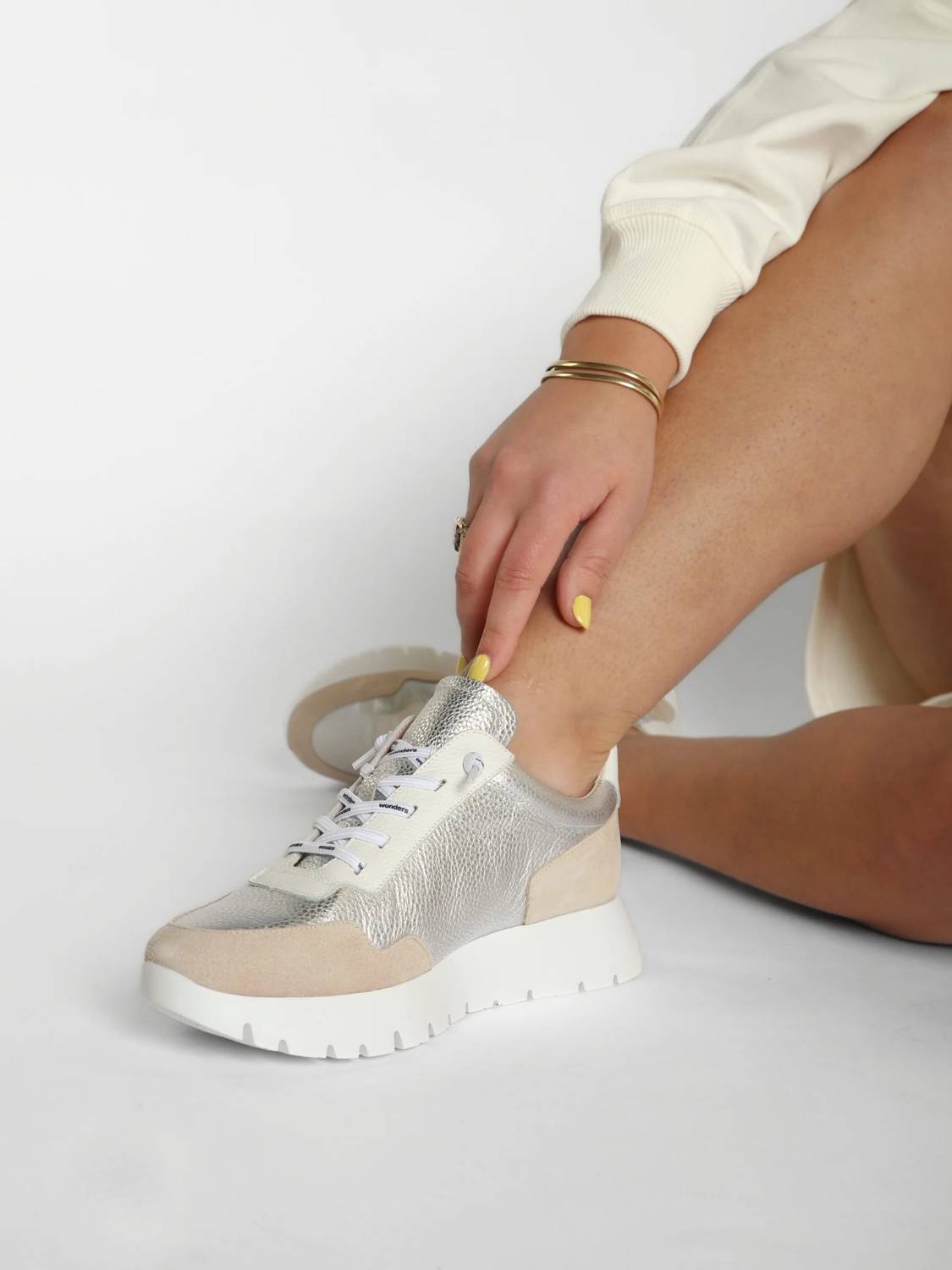 Wonders - Women's Trend Platform Sneakers