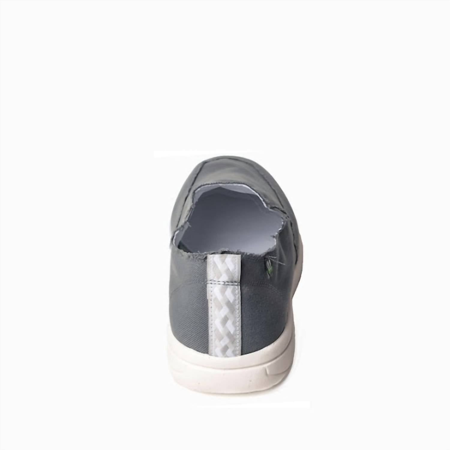 Minnetonka - Men's Expanse Canvas Slip-on Sneakers