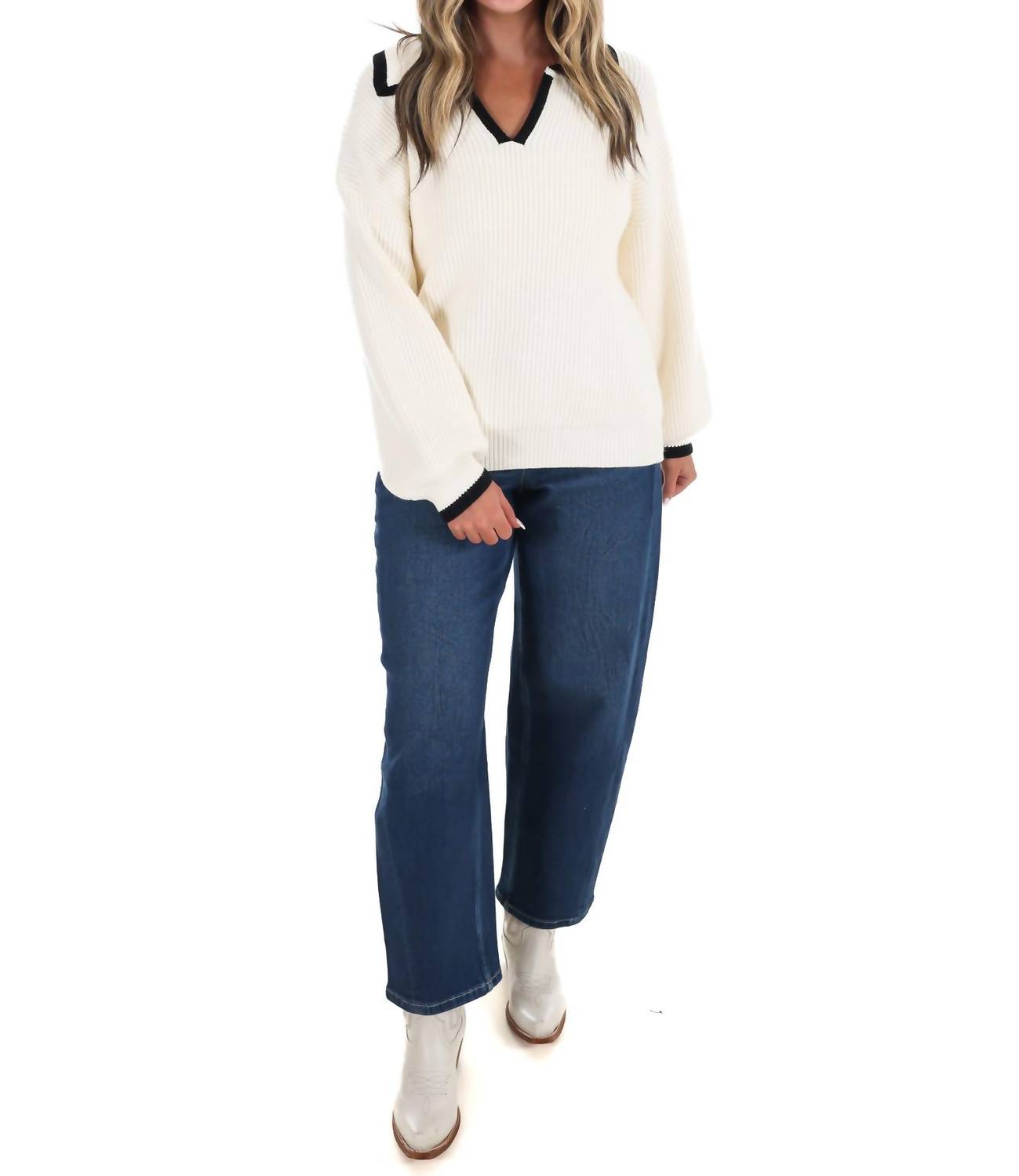 She + Sky - City Stroll V-Neck Sweater