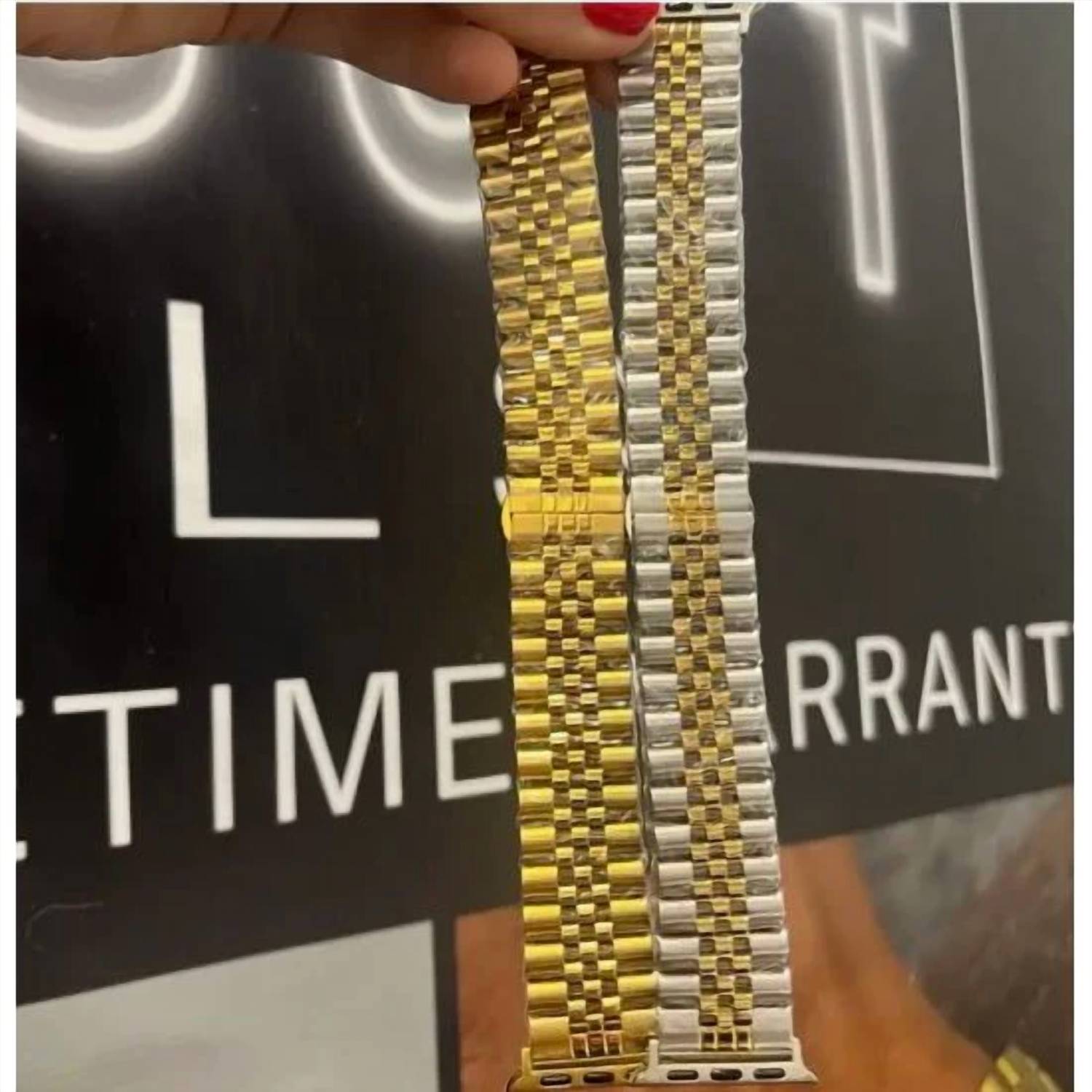 Chansuttpearls - Women's Two-tone Adjustable Apple Watch Band