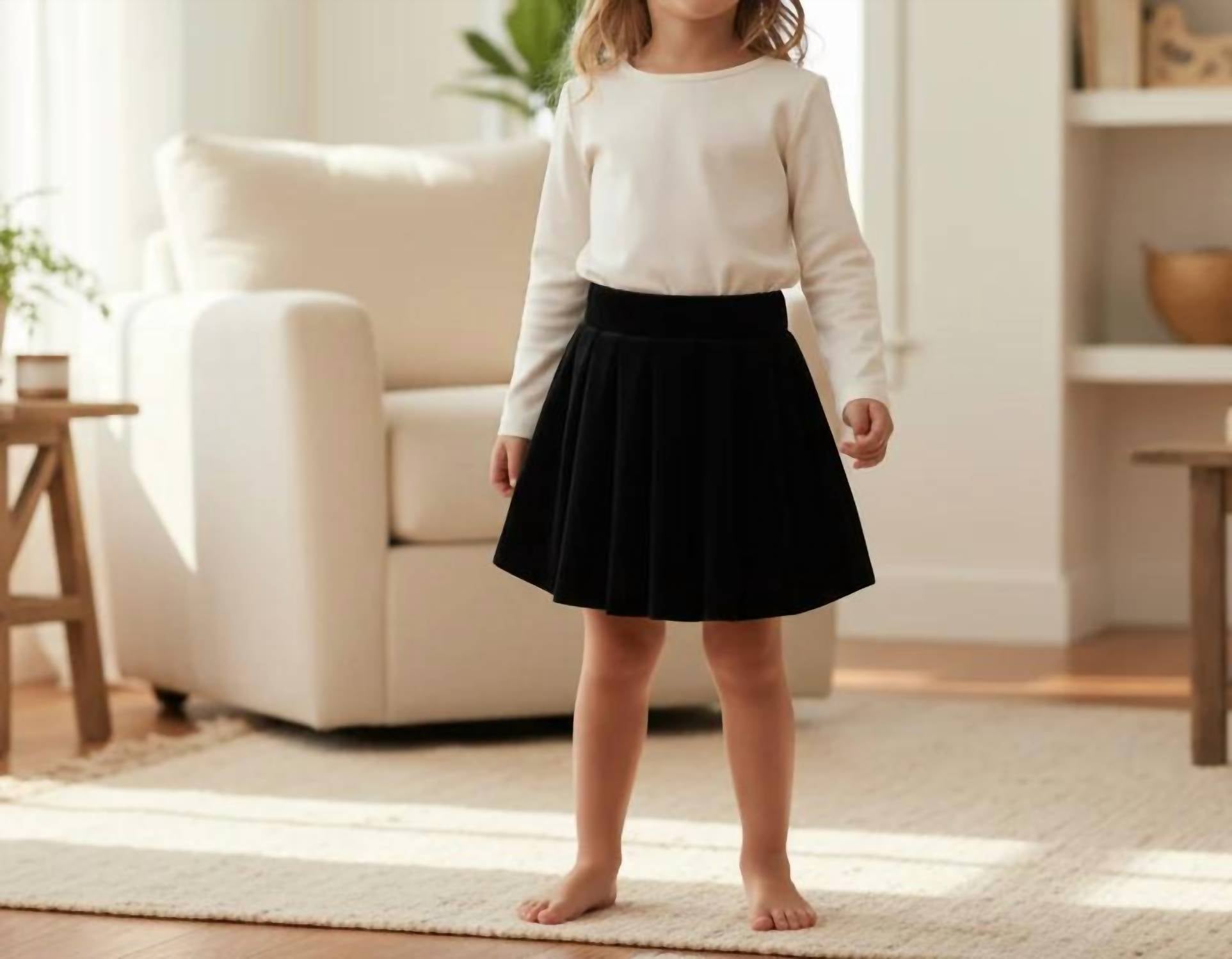 Little Parni - Girls Velour Pleated Skirt