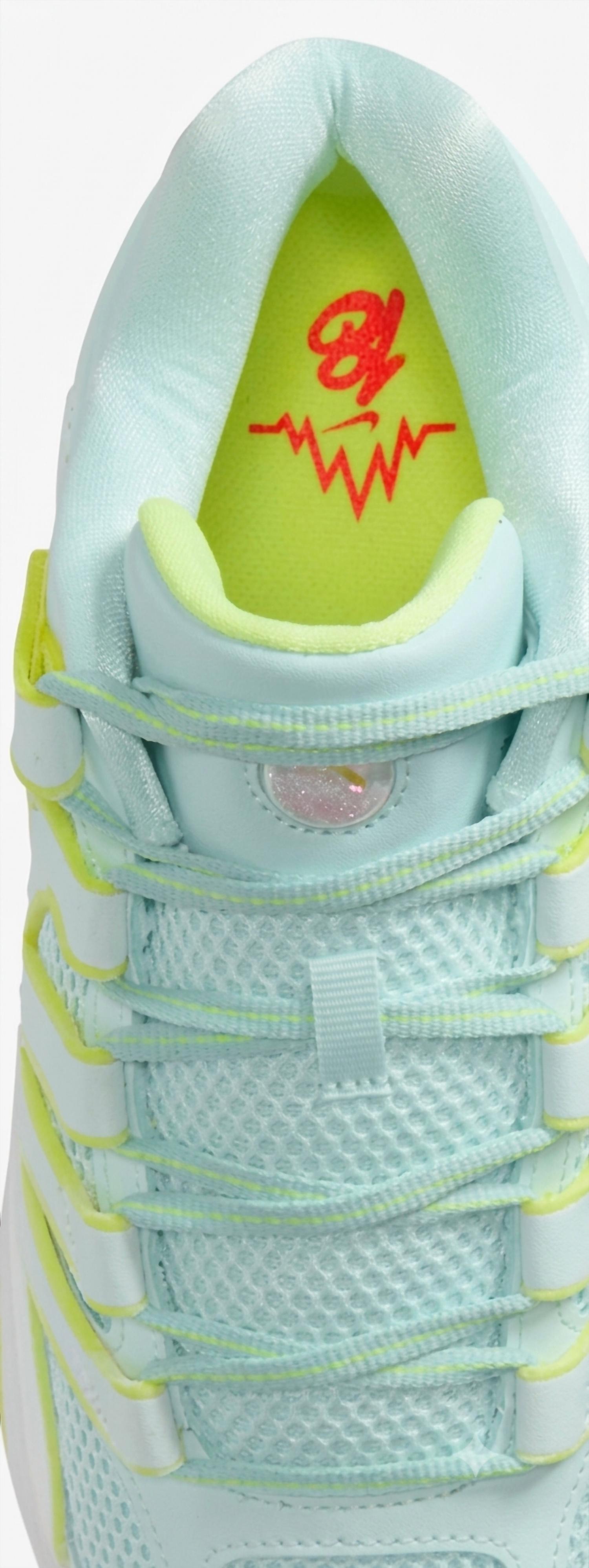 Nike - Men's KD18 Basketball Shoes