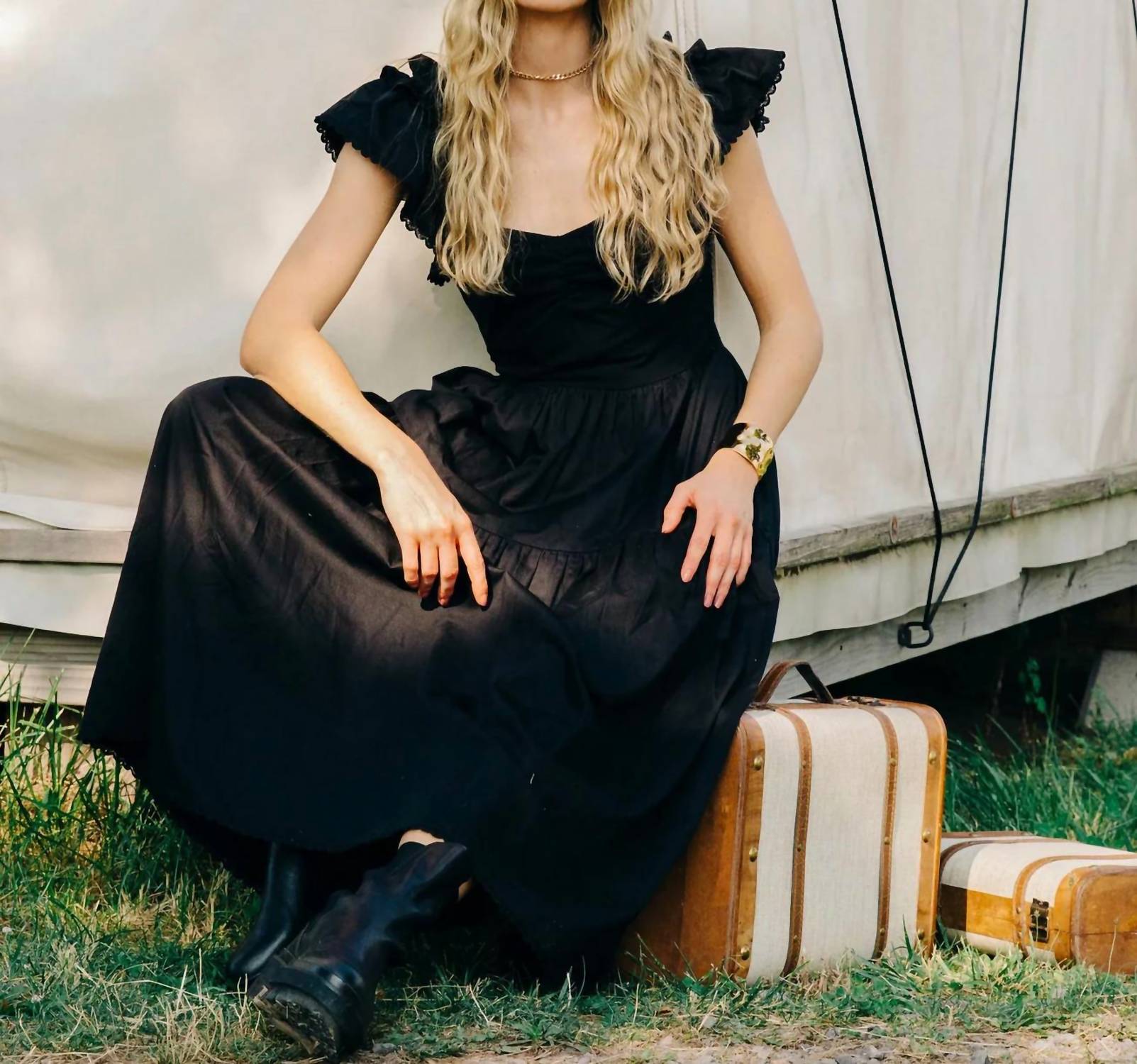 Love The Label - Susi Midi Dress