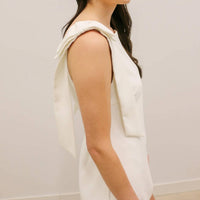 Entro - Kathleen Modern Bow Accent Mini Dress