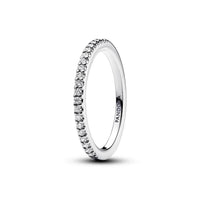 Pandora - Women's Simple Sparkling Band Ring