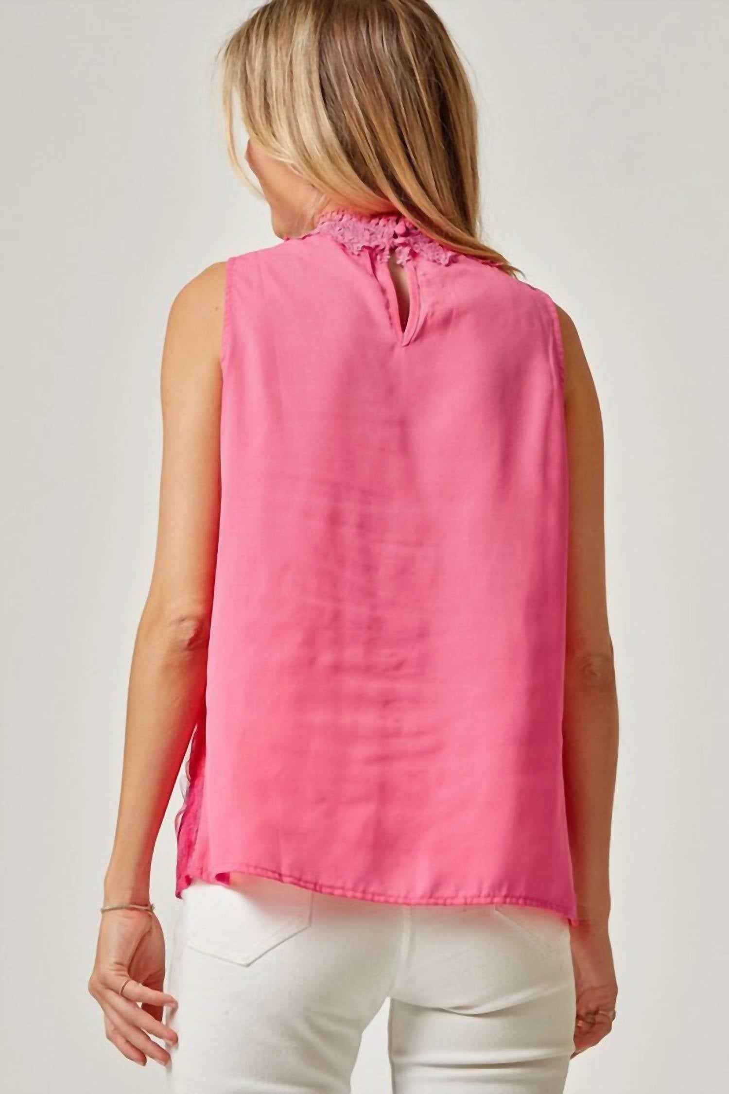 Andree By Unit - Romantic Sleeveless Lace Top