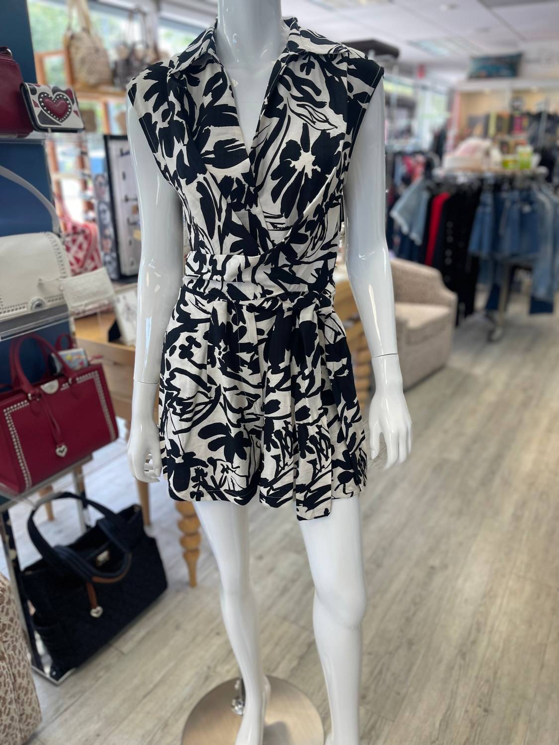 Kld. Signature - Sleeveless Romper