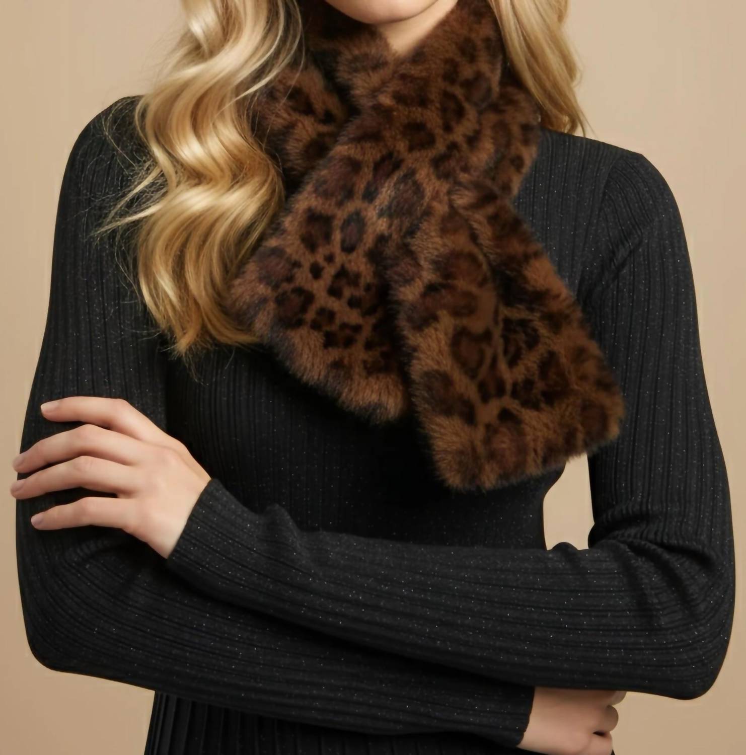 Joseph Ribkoff - Leopard Faux Fur Pull Through Scarf