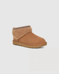 Ugg - Women's Classic Ultra Mini Maxi Curly Boot