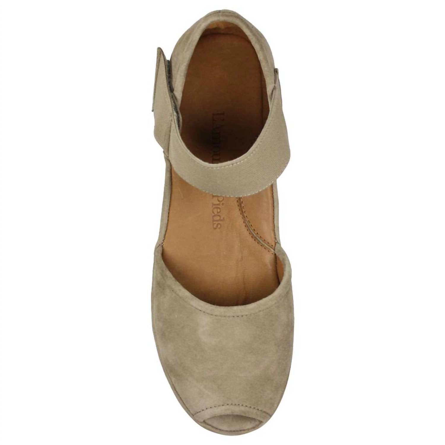 L'Amour Des Pieds - Women's Amadour Platform Sandal