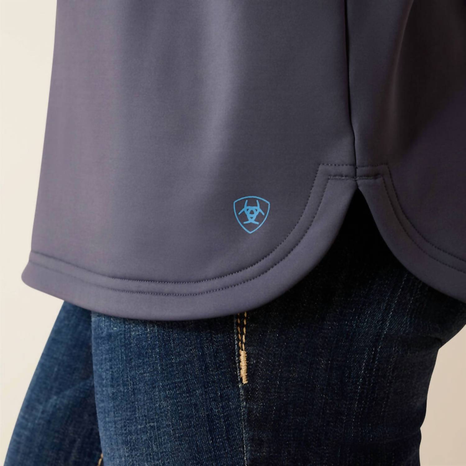 Ariat - Breeze Logo Half Zip Sweatshirt