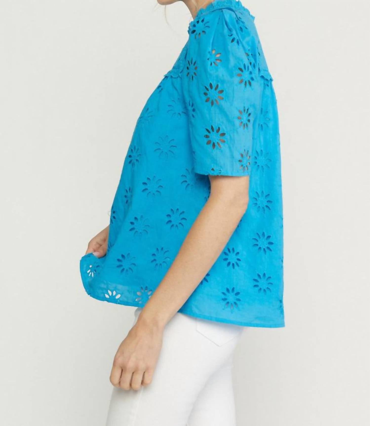 Entro - Solid Girl Eyelet Top