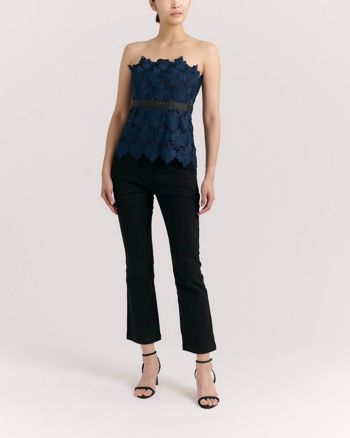 Cartolina Nantucket - Romita Peplum Top