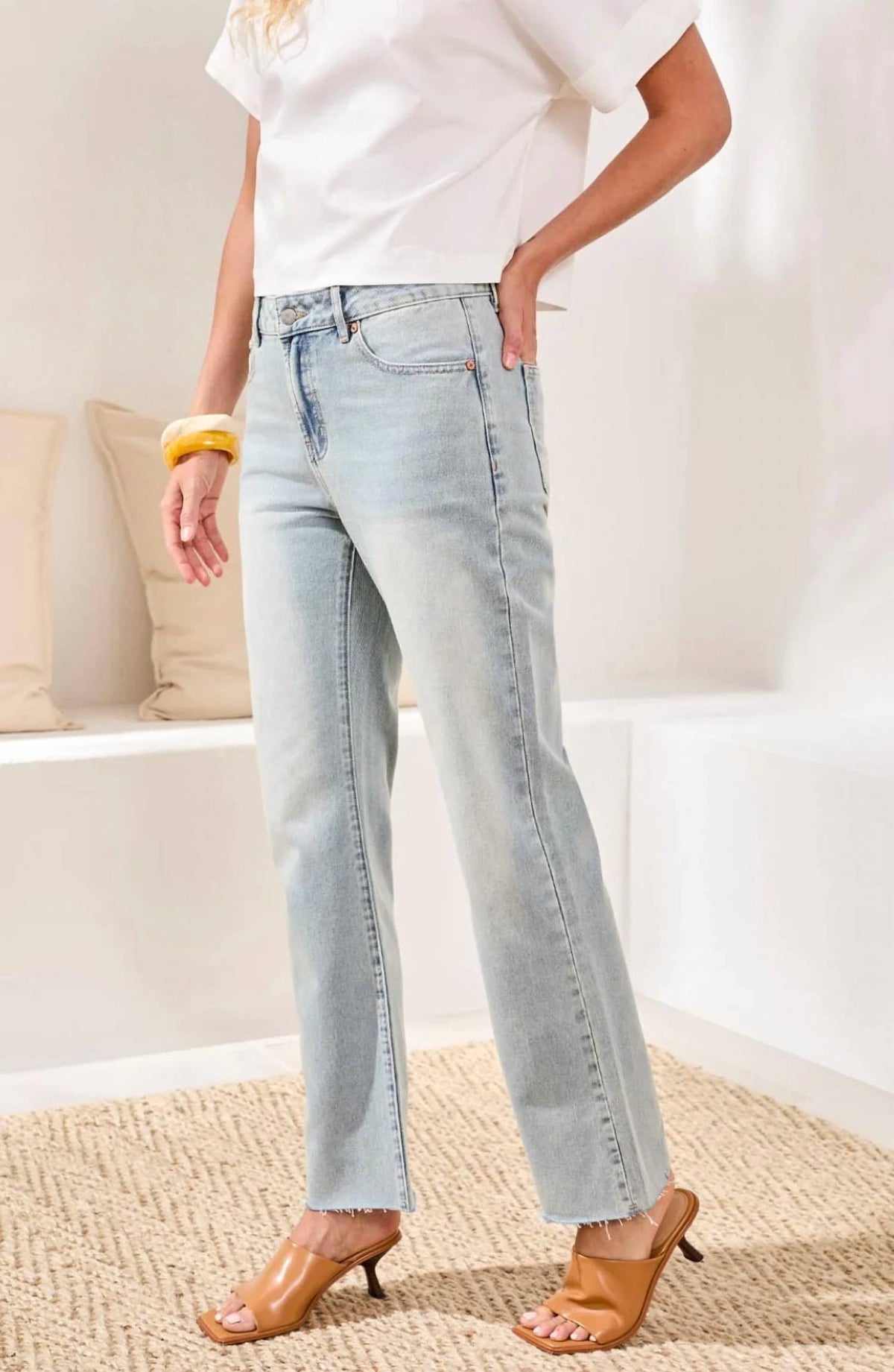 Tribal - Sophia Curvy Straight 90s Jeans