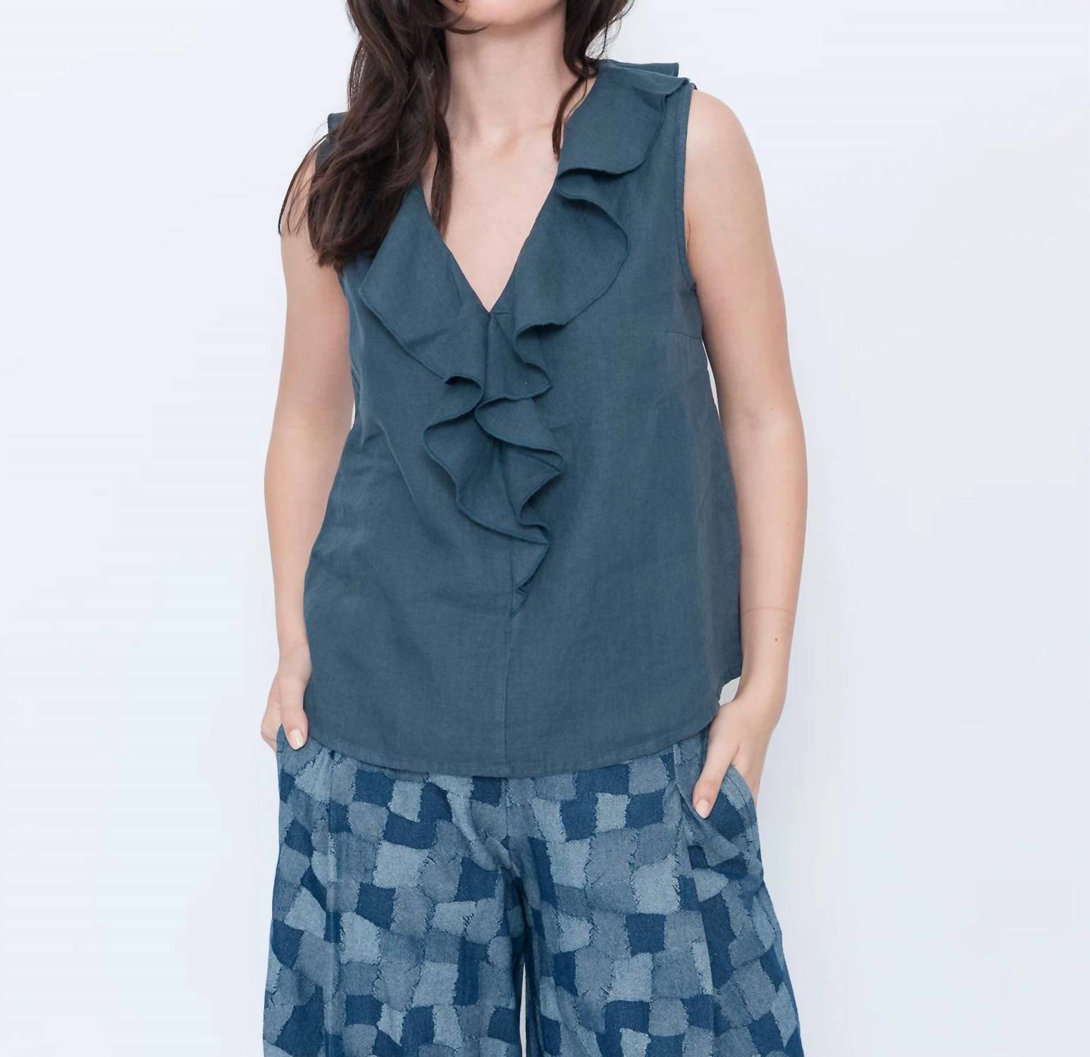 Blueberry - Wave Neck Sleeveless Top