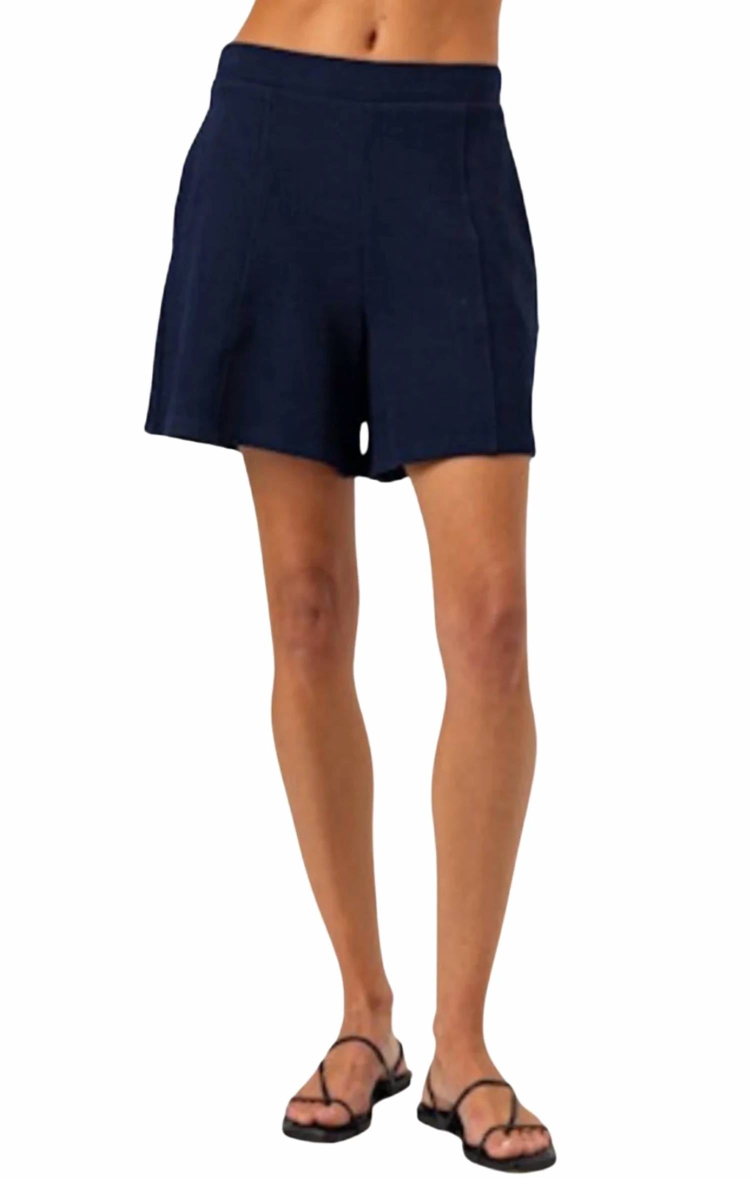 Sundays - Libra Short