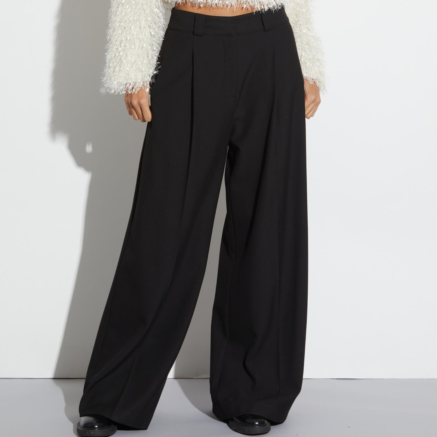 Saint Art - Tiffany Mid-waisted Wide Leg Trouser