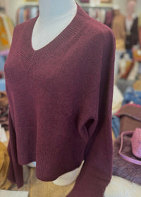 Kujten Women's Jemina V-neck Cashmere Sweater in bordeaux - women's sweater - view 4