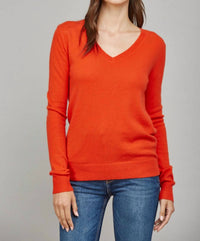 Fate By Lfd - Cynthia Classic V Neck Sweater