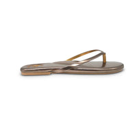 solei sea Women's Indie Sandal in metallic pewter - women's sandal - detail view