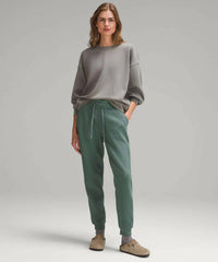 Lululemon - Scuba High Rise Jogger