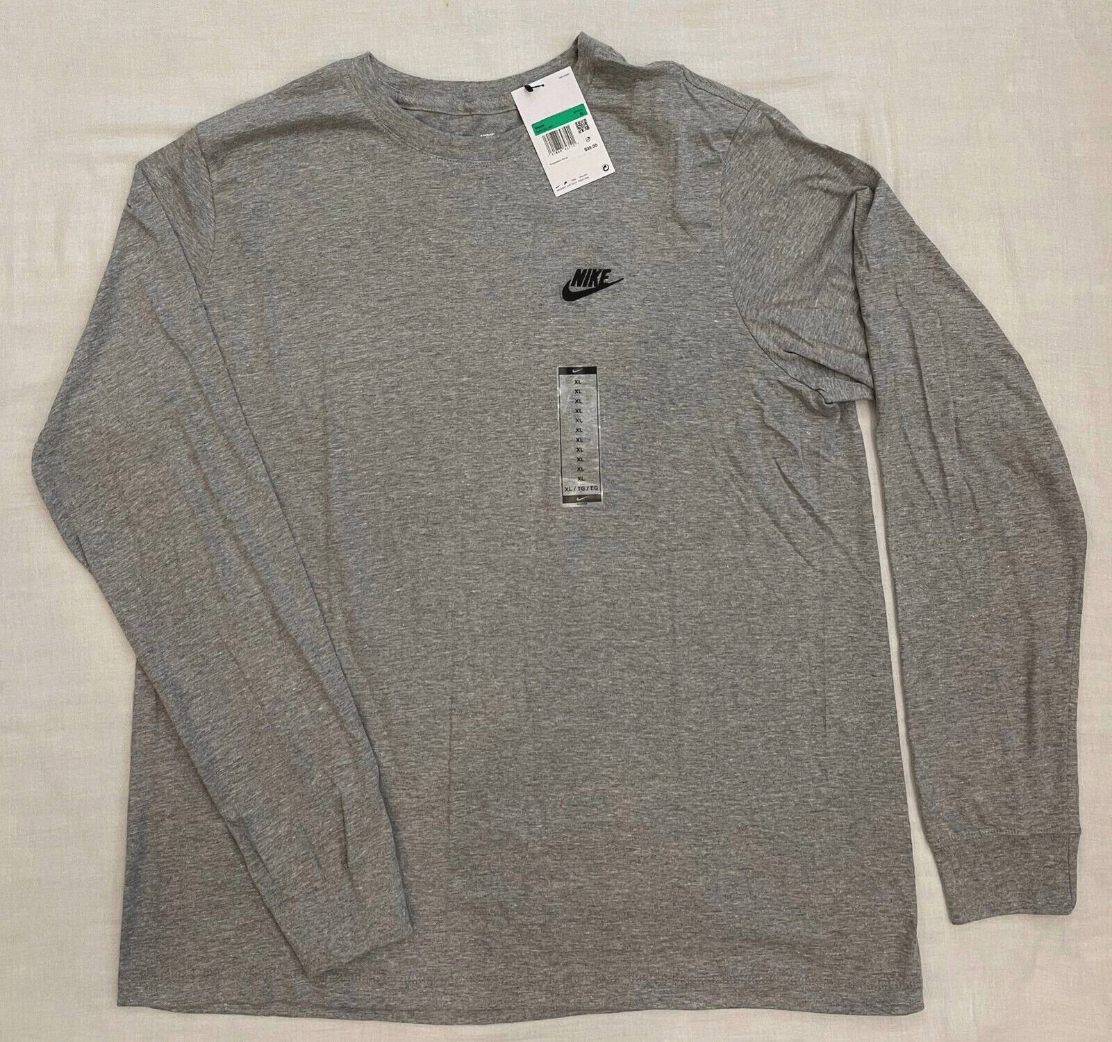Nike - Men's Sportswear Long Sleeve Tee