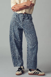 Urban Daizy - Leopard Print Relaxed Straight Denim Pants