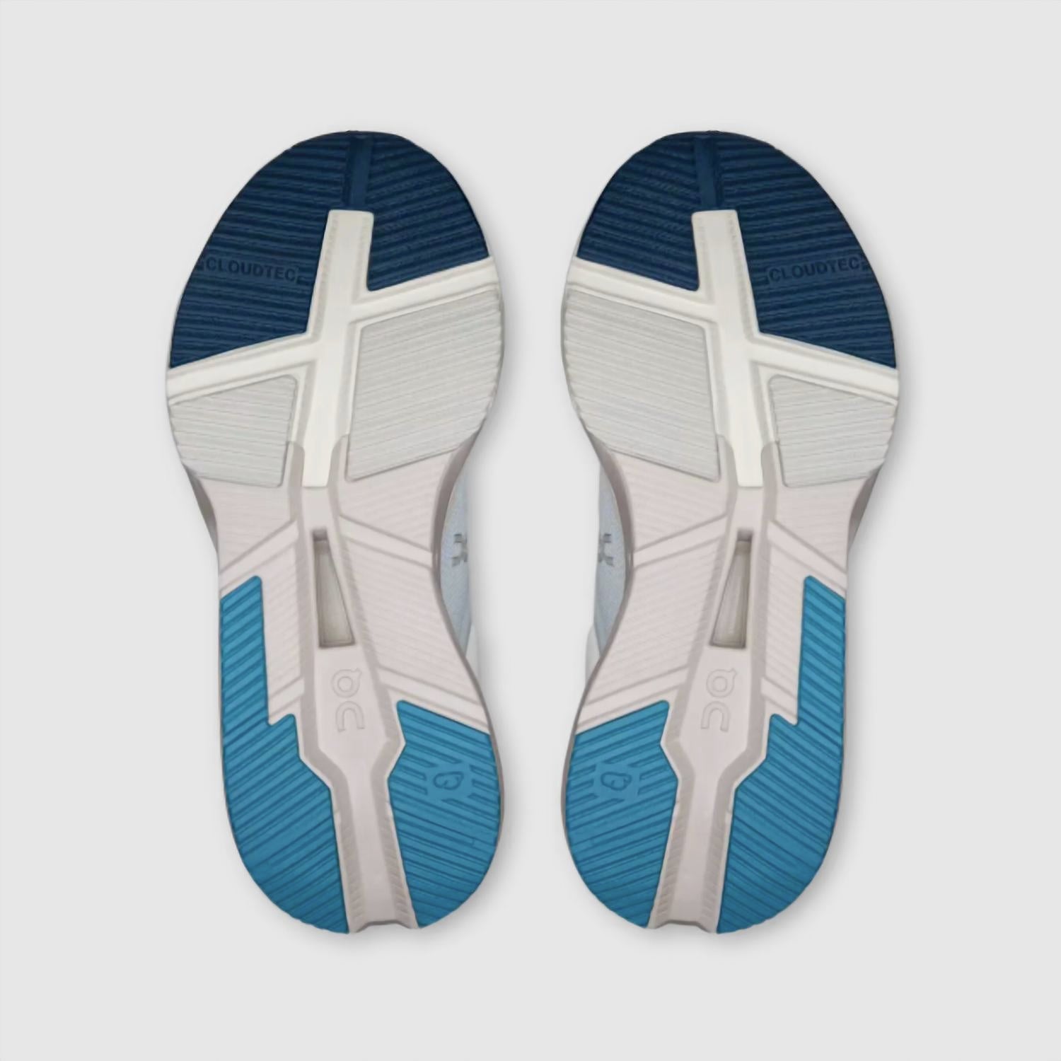On - Women's Cloudnova X Running Shoes