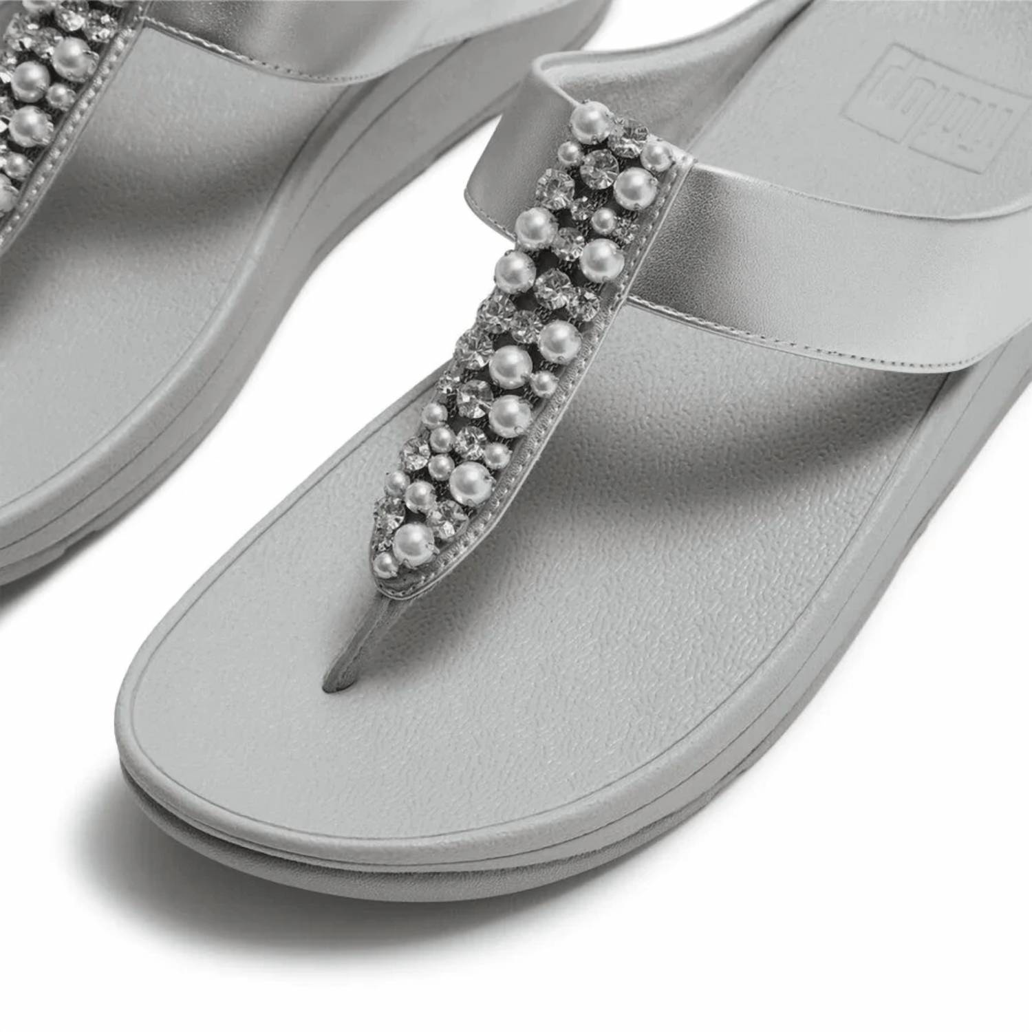 Fitflop - Women's Fino Pearls & Crystal Toe Post Sandal