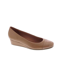 Easy Spirit - Women's Gracey Low Wedge Dress Pump