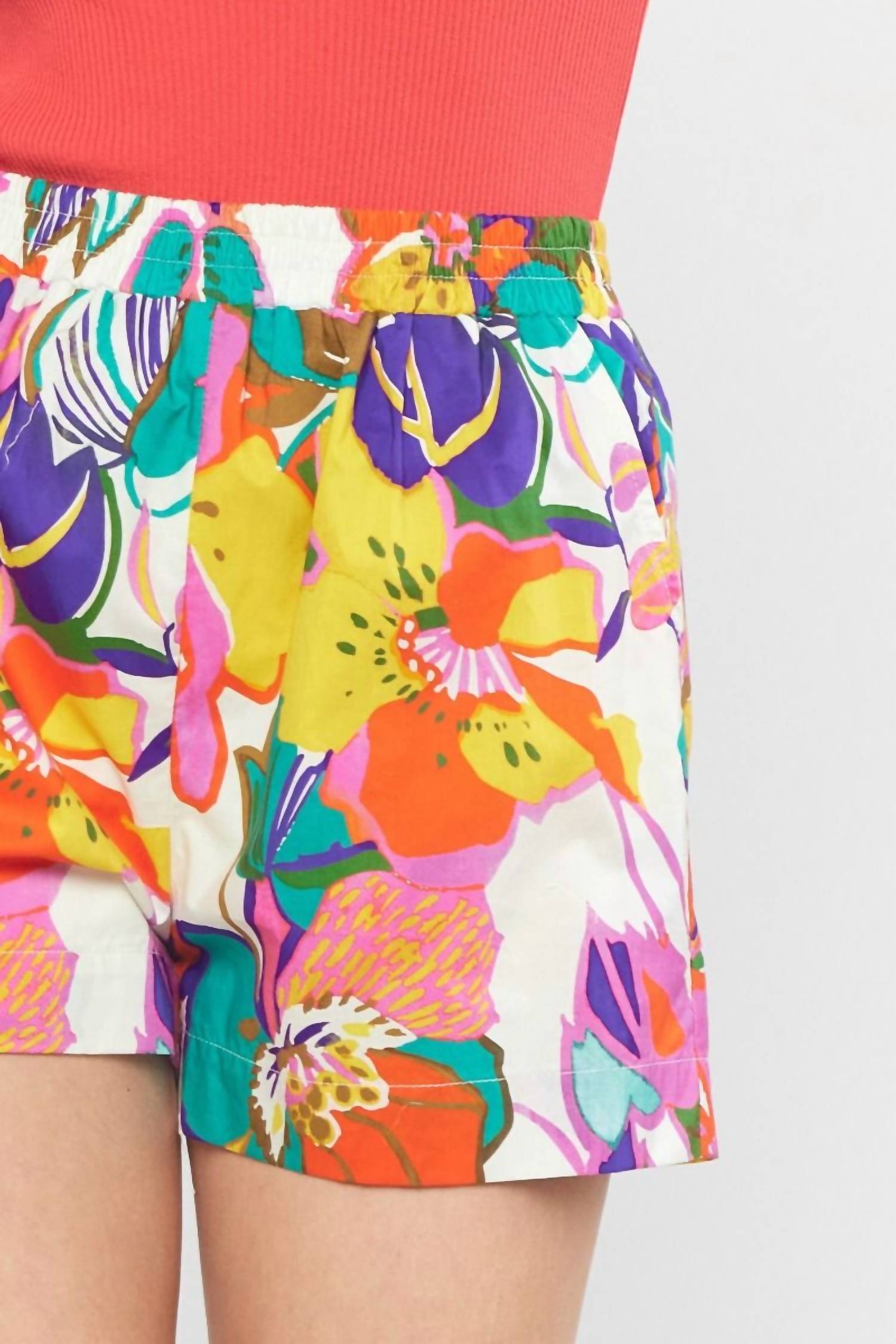 Entro - Floral High Waisted Shorts