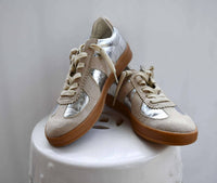 Miracle Miles - Women's Vera Sneaker
