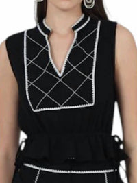 Aylaya Curaçao Sleeveless Top in black - women's blouse