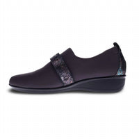 Revere - Women's Genoa Stretch Loafer