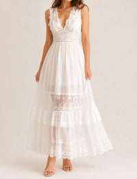 Fashion Concepts - Lace & Woven Maxi Dress