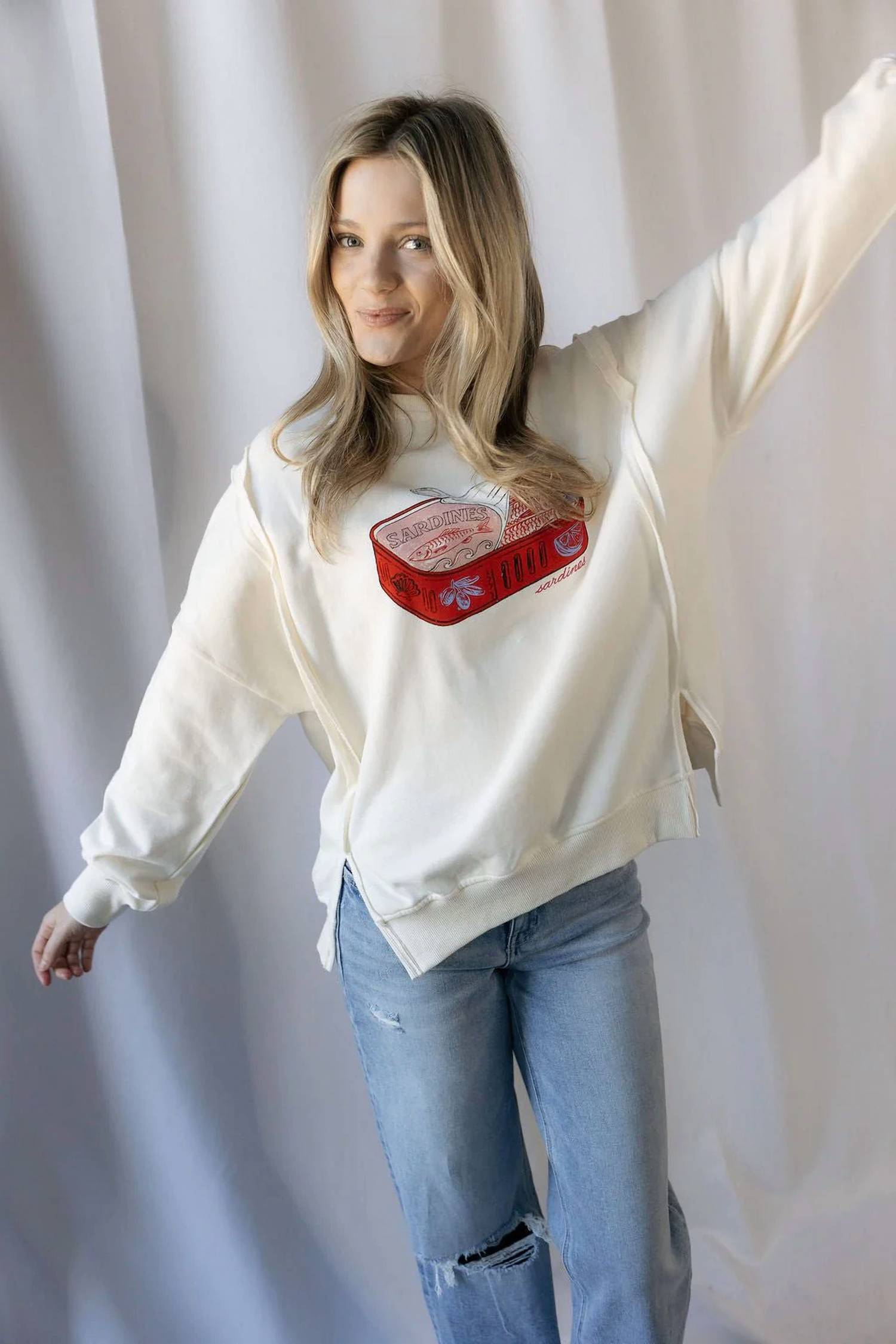 Blu Pepper - Sardines Graphic Sweatshirt