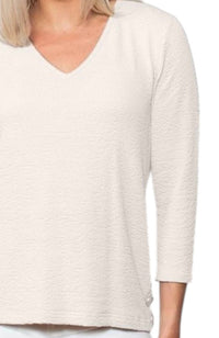 Sno Skins - Seersucker Knit V-neck Top