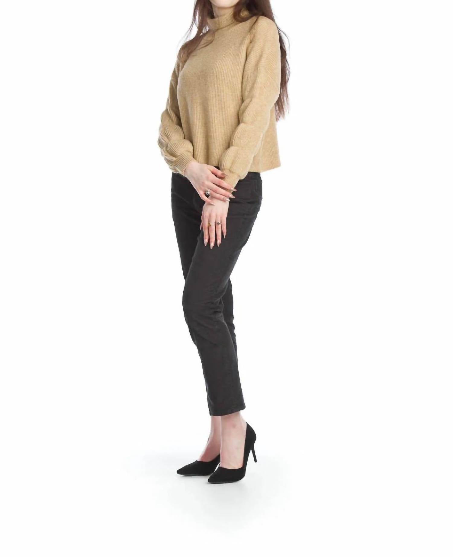 Papillon - Puff Sleeve Sweater