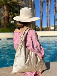 Hi Love - Women's Love Me Knot Puffer Purse Tote