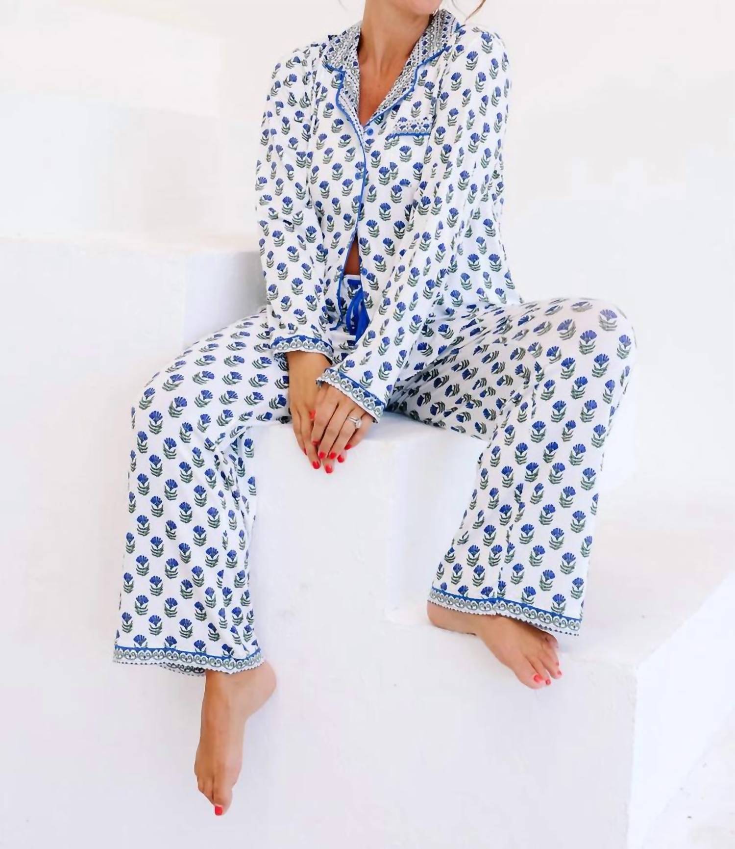 Mary Square - Charlotte Floral Foulard Pajama Set