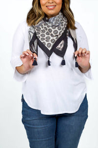Echo - FOULARD SQUARE TASSEL SCARF