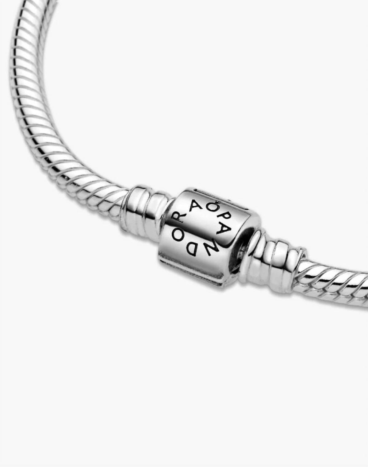 Pandora - Women's Moments Barrel Clasp Snake Chain Bracelet