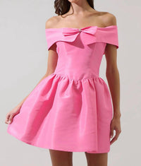 Sugarlips - Medelyn Off the Shoulder Mini Dress